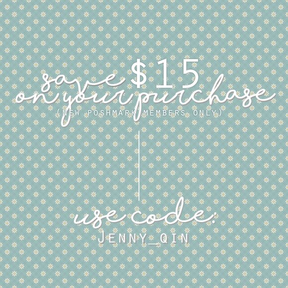 FREE Gift With Purchase - Hello Kitty Charms - Picture 2 of 2